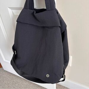 Lululemon “On My Level” tote/gym bag
